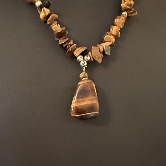 Genuine Tiger's Eye Gemstone Beaded Chip Nugget Necklace & Bracelet Set - Picture 2 of 4